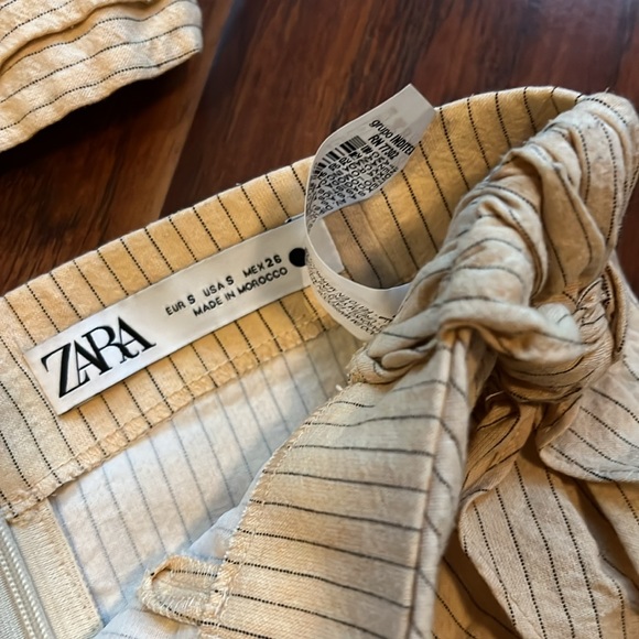 Zara Set - Picture 8 of 13